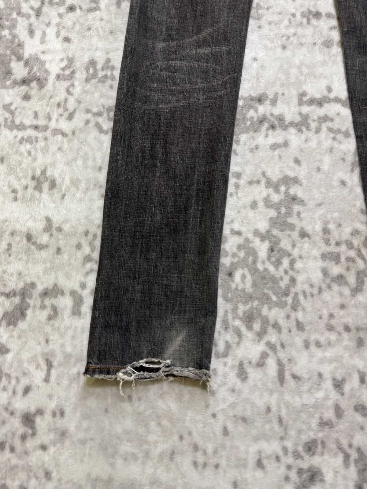 Diesel Vintage Diesel Industry Distressed Ripped Claw Mark Denim Size US 30 / EU 46 - 15 Thumbnail