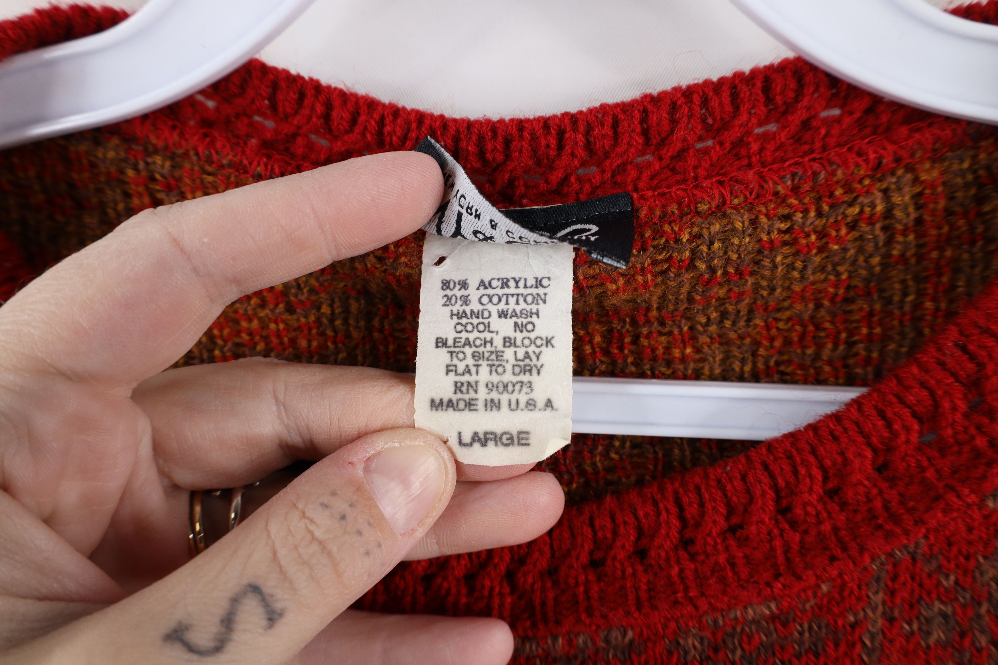 Vintage Vintage 90s Streetwear Fair Isle Flower Heart Knit Sweater Size L / US 10 / IT 46 - 8 Thumbnail
