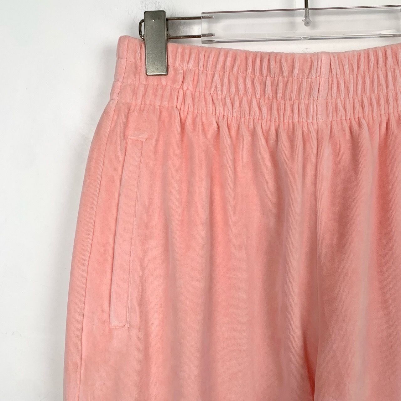 Alexander Wang Alexander Wang Pink Velour Jogger Pants With Rhinestone Logo Size 30" / US 8 / IT 44 - 3 Thumbnail