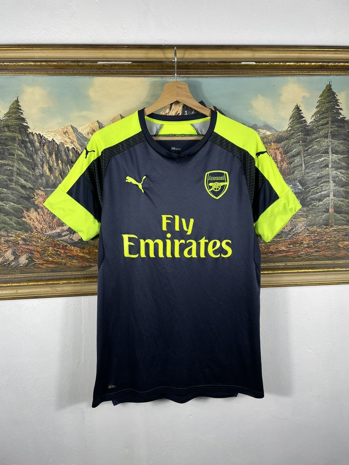 Puma Arsenal Jersey Soccer T shirt 2016/2017 Football Sportswear Size US M / EU 48-50 / 2 - 1 Thumbnail