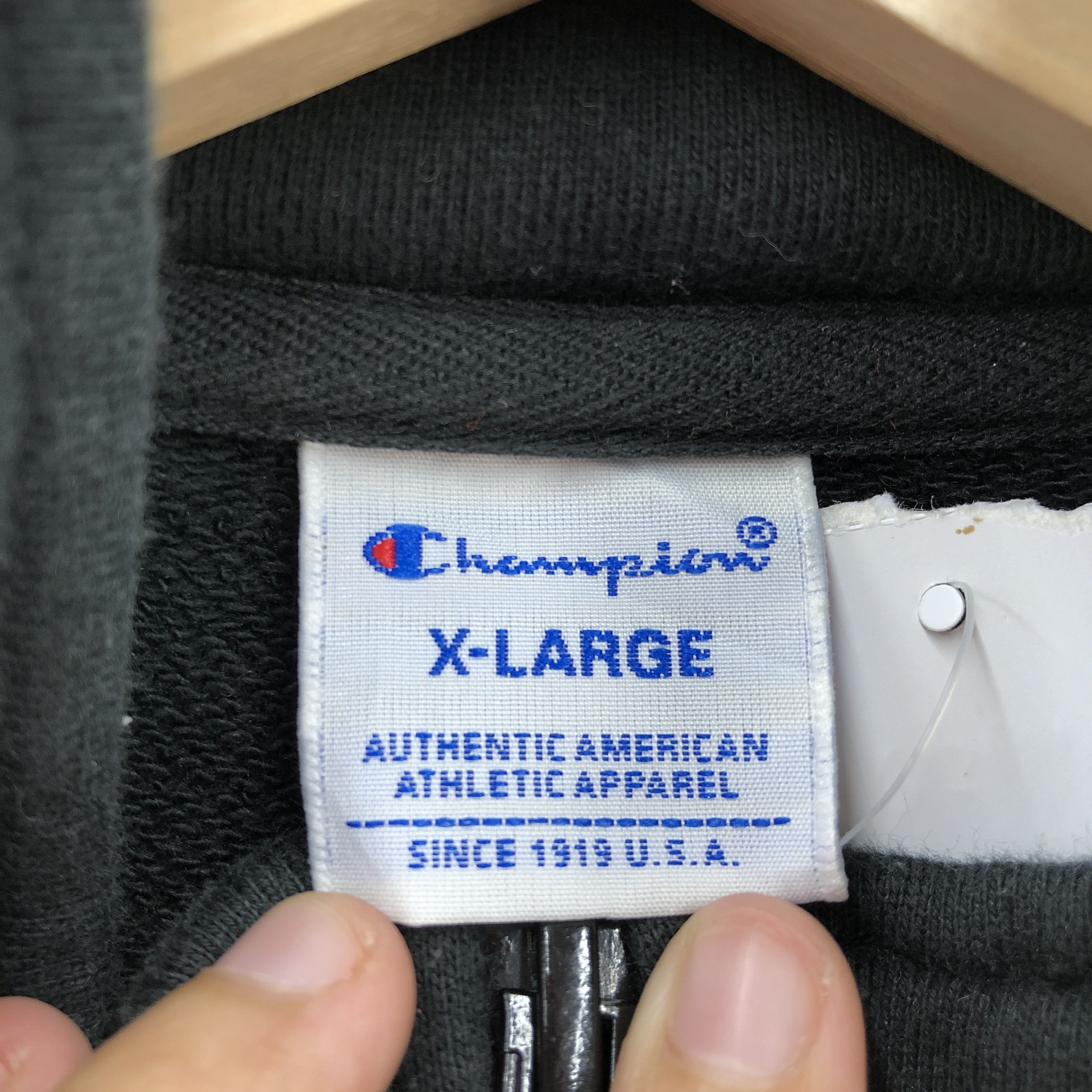 Champion × Vintage Vintage Champion Sweatshirt Champion Zipper Sweater Jumper Size US M / EU 48-50 / 2 - 4 Thumbnail