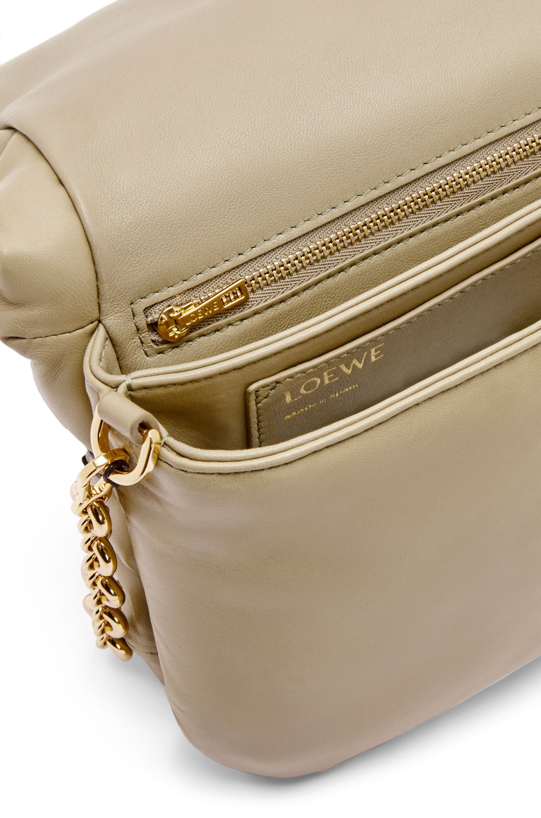 Loewe o1in1g0426 Size: OS/ Goya Puffer Bag in Clay Green Size ONE SIZE - 7 Thumbnail