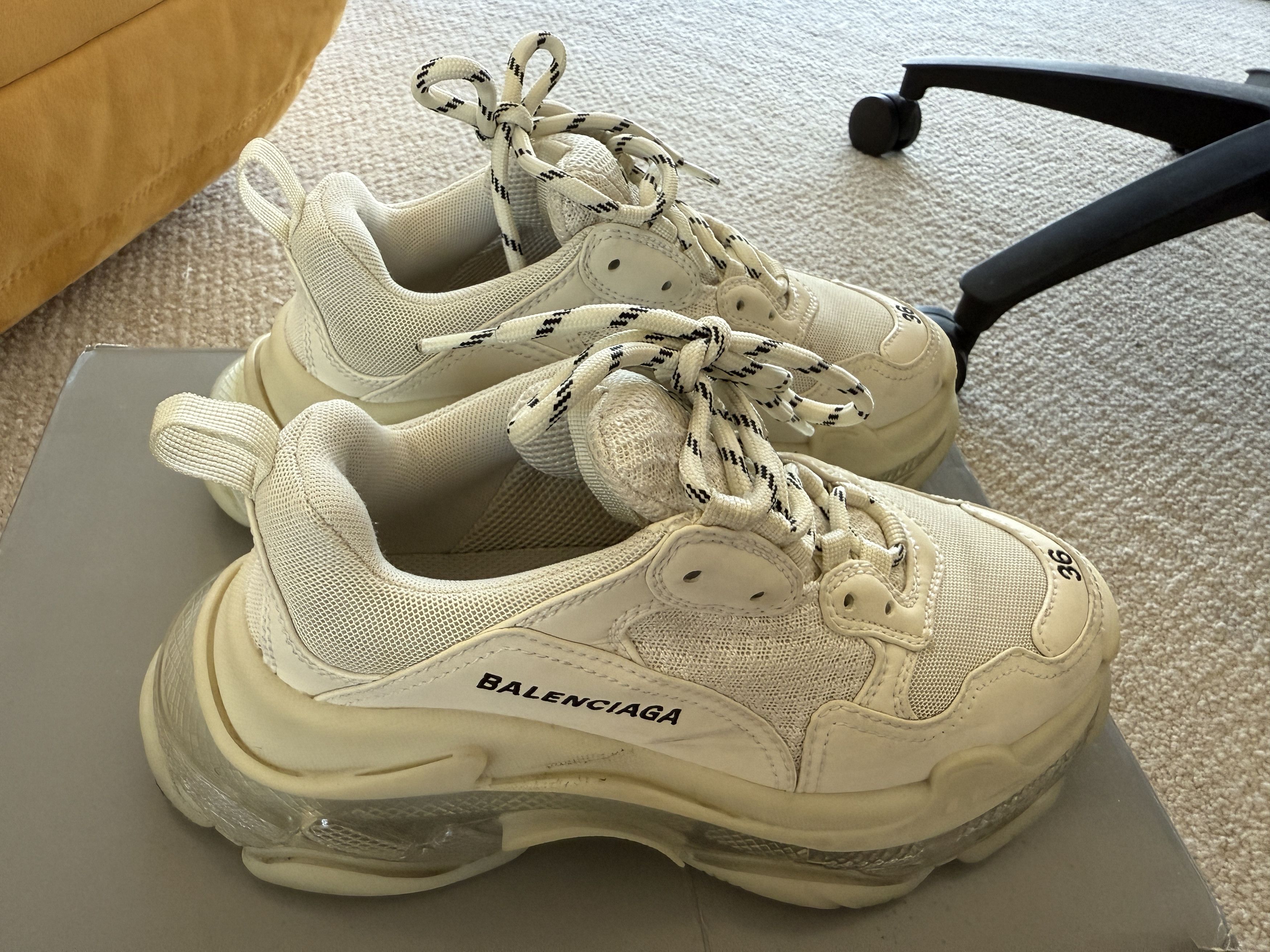 Balenciaga Triple S Clear Sole Size US 6 / IT 36 - 6 Thumbnail
