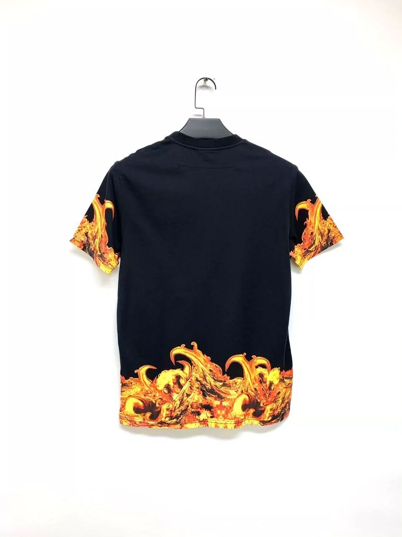 Givenchy Givenchy Black Bottom Flame Short Sleeve 2505-Nextarrow Size US XL / EU 56 / 4 - 2 Thumbnail