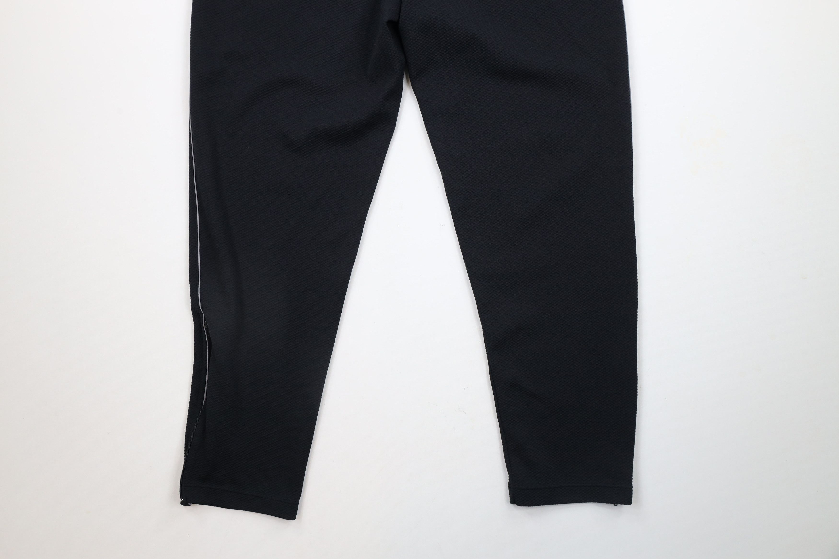 Reebok × Vintage Vintage Reebok Logo Thermal Waffle Knit Tapered Leg Pants Size US 36 / EU 52 - 12 Thumbnail