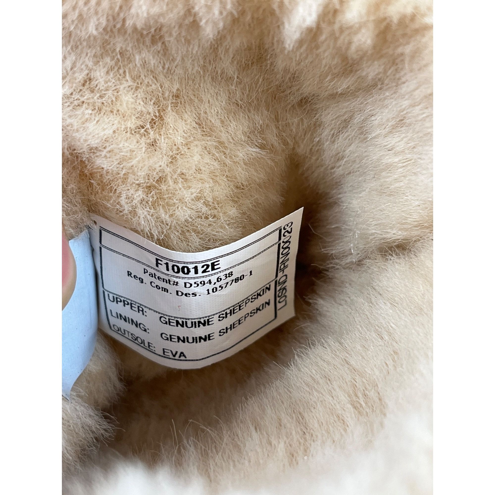 Ugg Ugg Australia Womens Tan Short Sheepskin Boots Size 5 SKU 73 Size US 5 / IT 35 - 9 Thumbnail