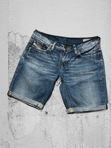 Diesel Diesel Bebel Shorts Size 28" / US 6 / IT 42 - 1 Thumbnail