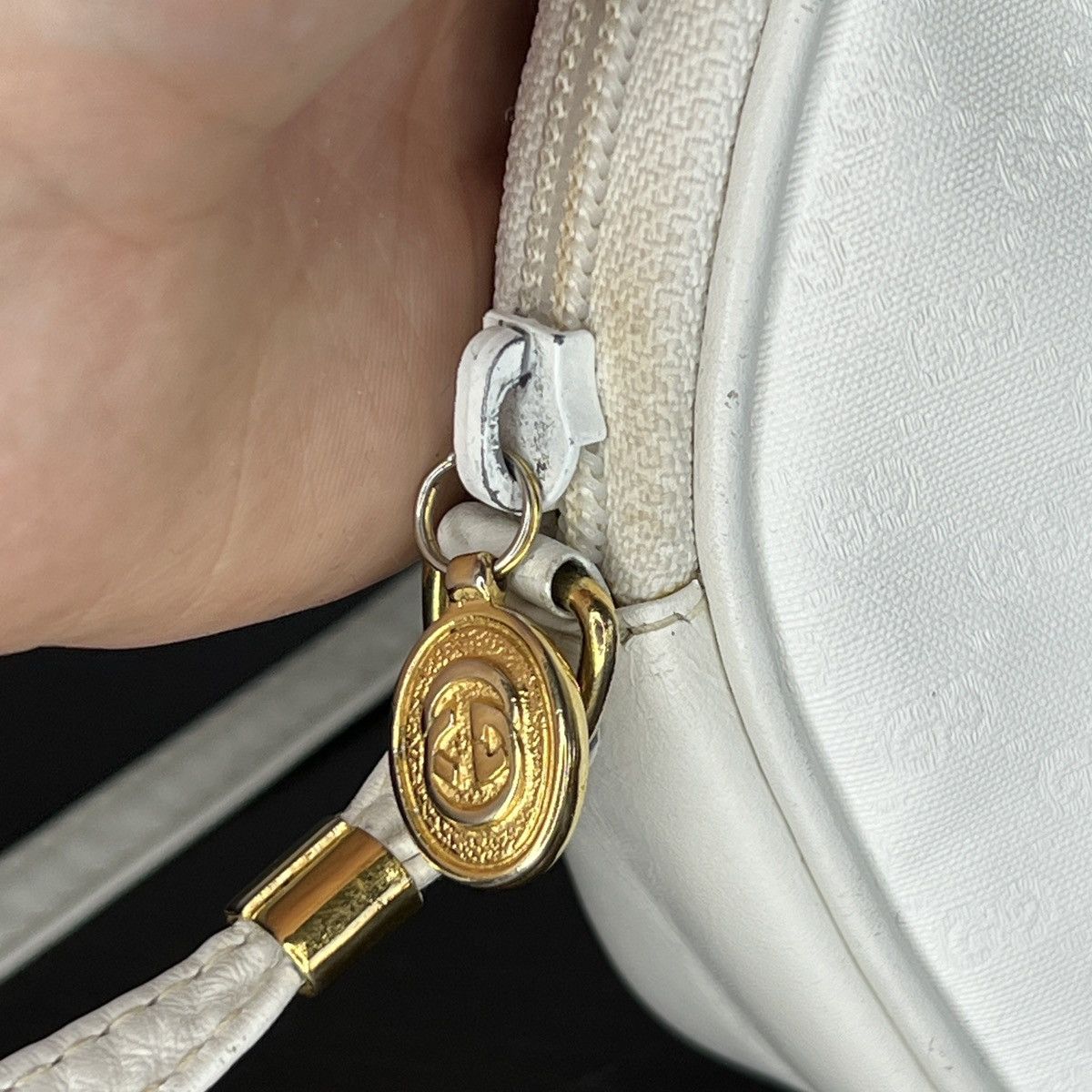 Gucci Vintage Gucci Crossbody Shoulder Bag Monogram White Logo 90s Size ONE SIZE - 7 Thumbnail
