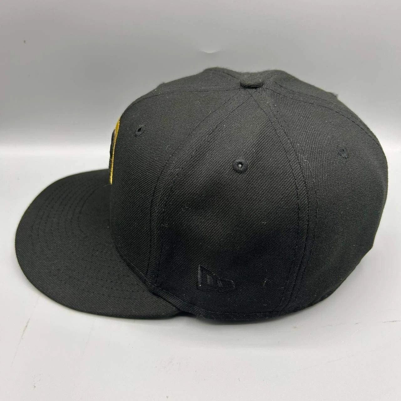 New Era Chicago Cubs Hat Men 7 3/8 Black Green MLB Fitted Cap Size ONE SIZE - 6 Thumbnail
