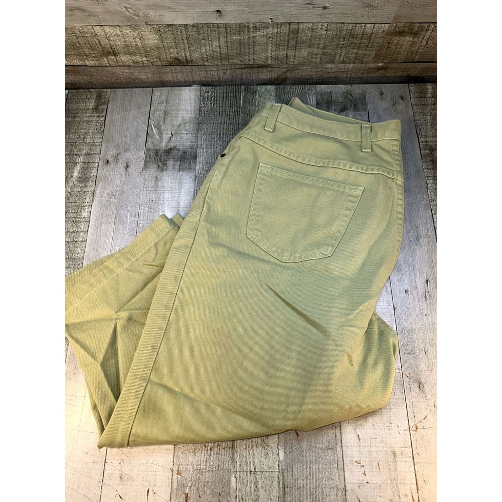Vintage Newport News Jeanology Wide Leg Capris Size 18 Khaki Beige Vintage Y2K Casual Pants Women's Capris Pant Size 40" / US 18 - 4 Thumbnail