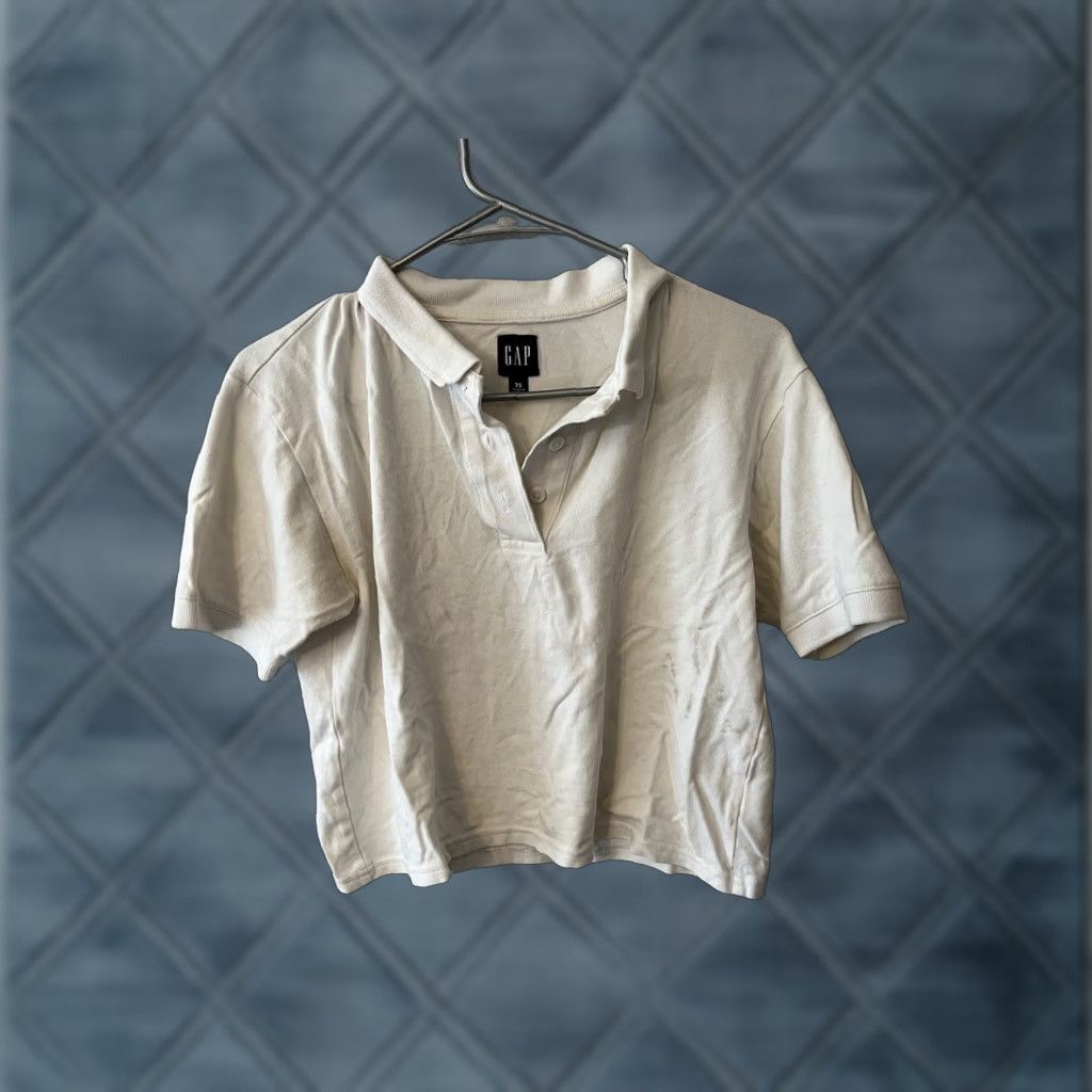 Gap VINTAGE Gap Cropped Polo Shirt Women's XS White Short Sleeve Size 26" / US 2 / IT 38 - 1 Thumbnail