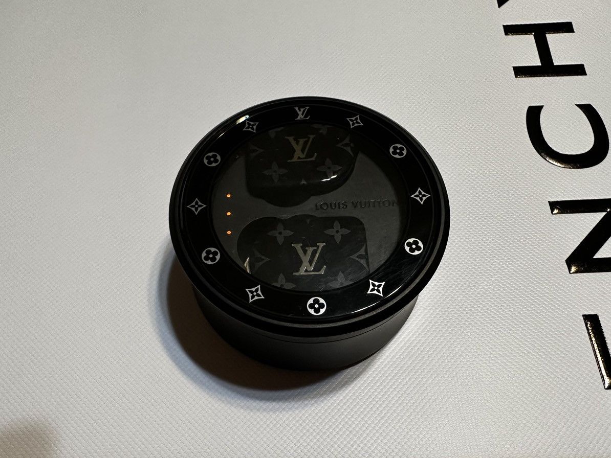 Louis Vuitton HORIZON WIRELESS EARPHONES