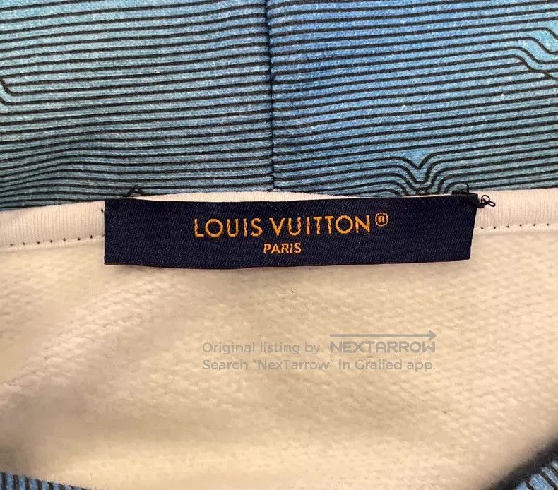 Louis Vuitton Louis Vuitton Blue gradient full-print logo sweatshirt Size US M / EU 48-50 / 2 - 5 Thumbnail
