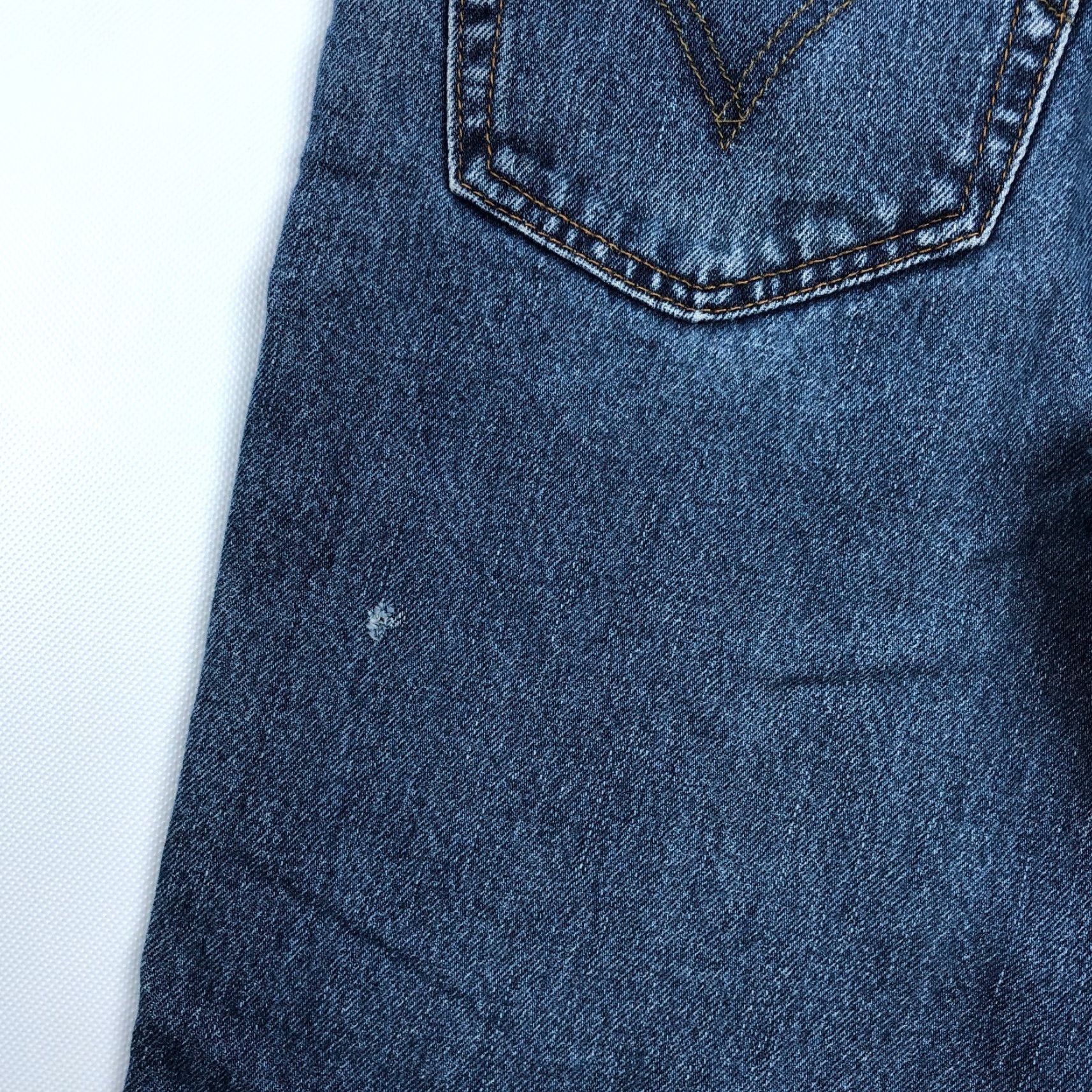 Levi's VINTAGE Levi's 550 Jeans Mens 32x29 Blue Denim Narrow Relaxed Straight 5-Pocket USA Grunge 90s Boys? Size US 32 / EU 48 - 5 Thumbnail