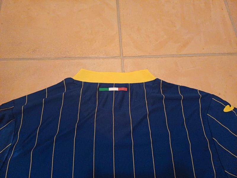 Joma Joma Hellas Verona 2024-25 home shirt Size US L / EU 52-54 / 3 - 8 Thumbnail