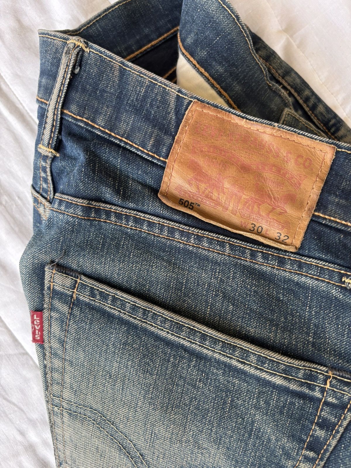 If Six Was Nine Vintage Levis 505 Mud Wash Rusty Jeans Distressed Denim Size US 31 - 11 Thumbnail