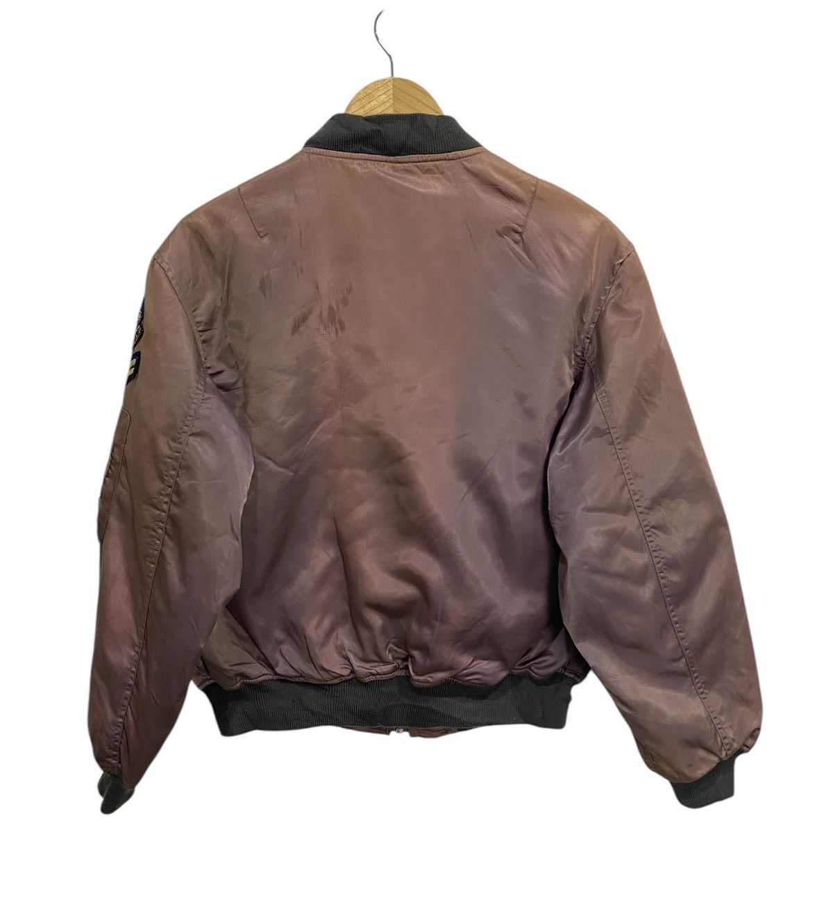 Vintage Vintage us air force sunfaded bomber jacket Size US L / EU 52-54 / 3 - 3 Thumbnail