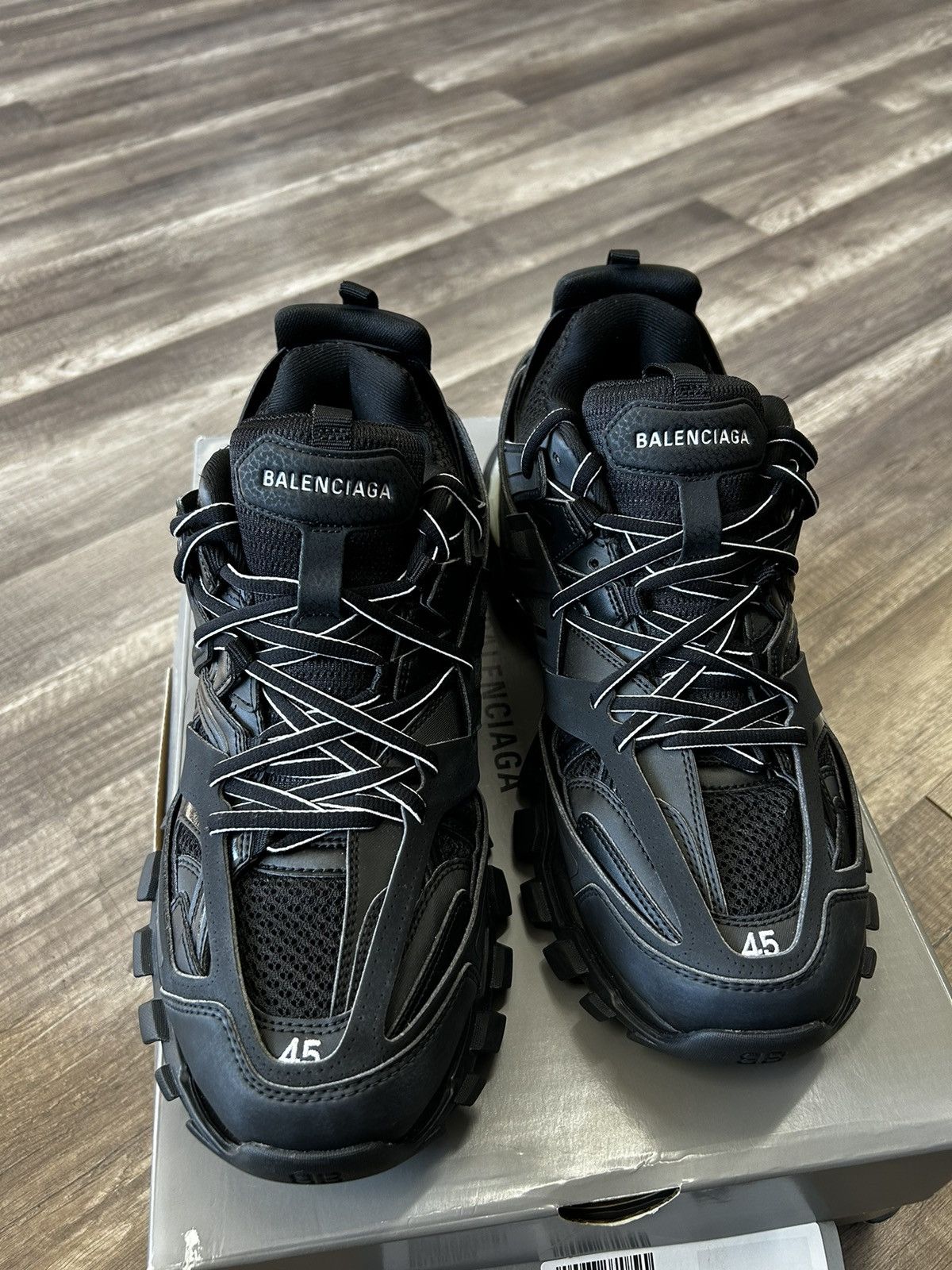 balenciaga track gundam