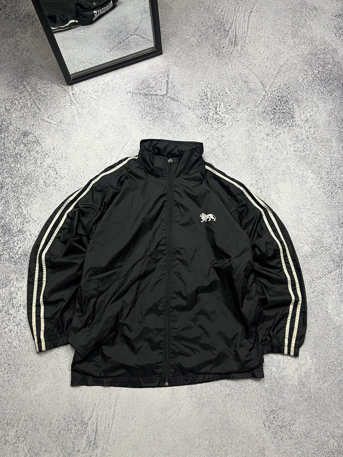 Lonsdale Vintage Lonsdale UK Retro Windbreaker Track Light Jacket Size US L / EU 52-54 / 3 - 1 Thumbnail