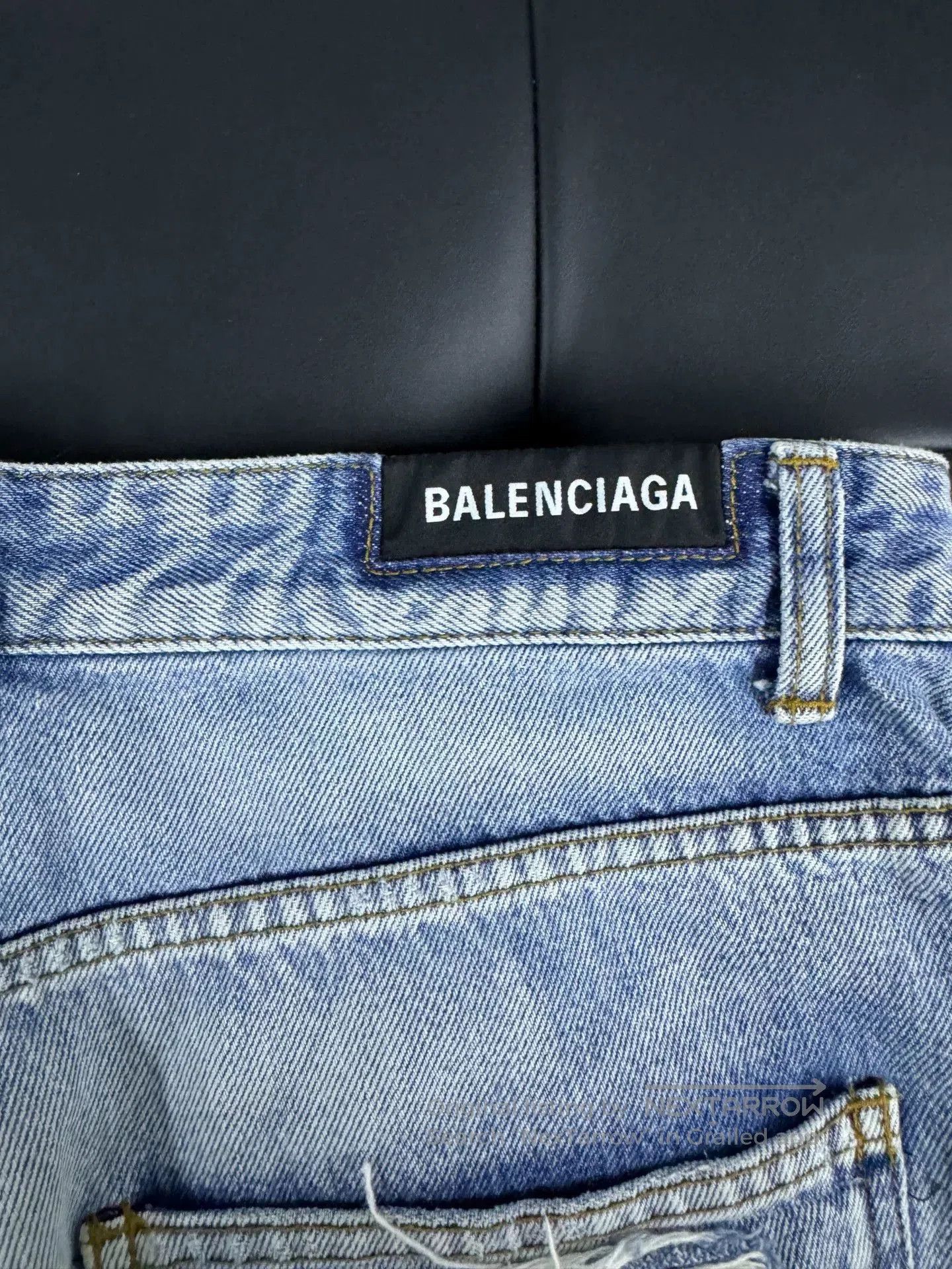 Balenciaga Balenciaga Distressed Denim Jeans Size 30. Size US 30 / EU 46 - 4 Thumbnail