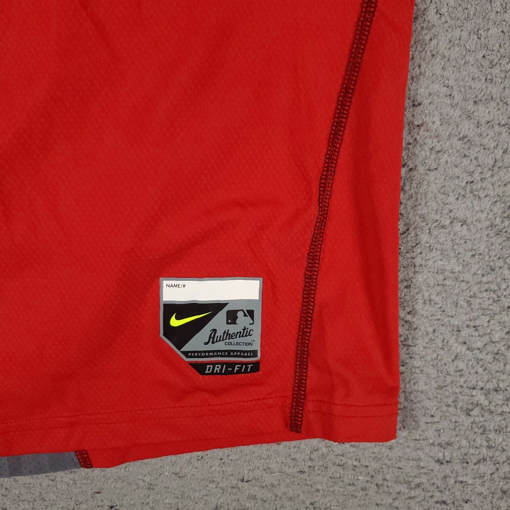 Nike Nike T Shirt Mens Size Small Red Pro Combat Swoosh Training Active Long Sleeve Size US S / EU 44-46 / 1 - 3 Thumbnail