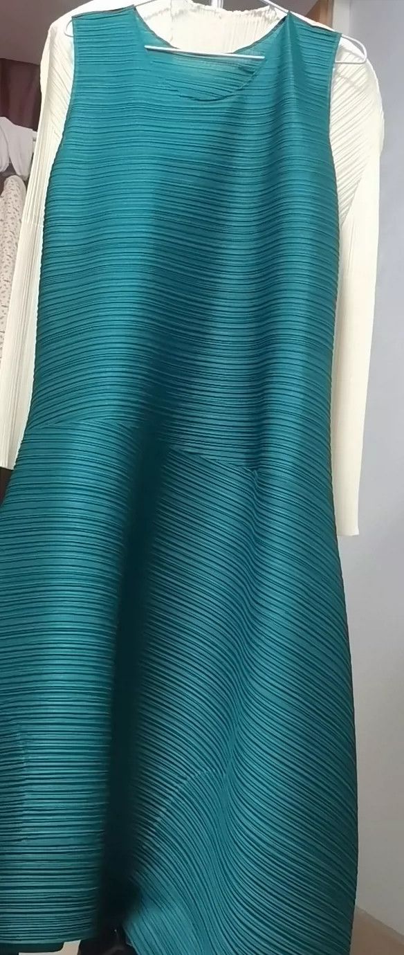 Pleats Please Issey Miyake Issey Miyake size:5 Blue horizontal stripe dress Size M / US 6-8 / IT 42-44 - 4 Thumbnail