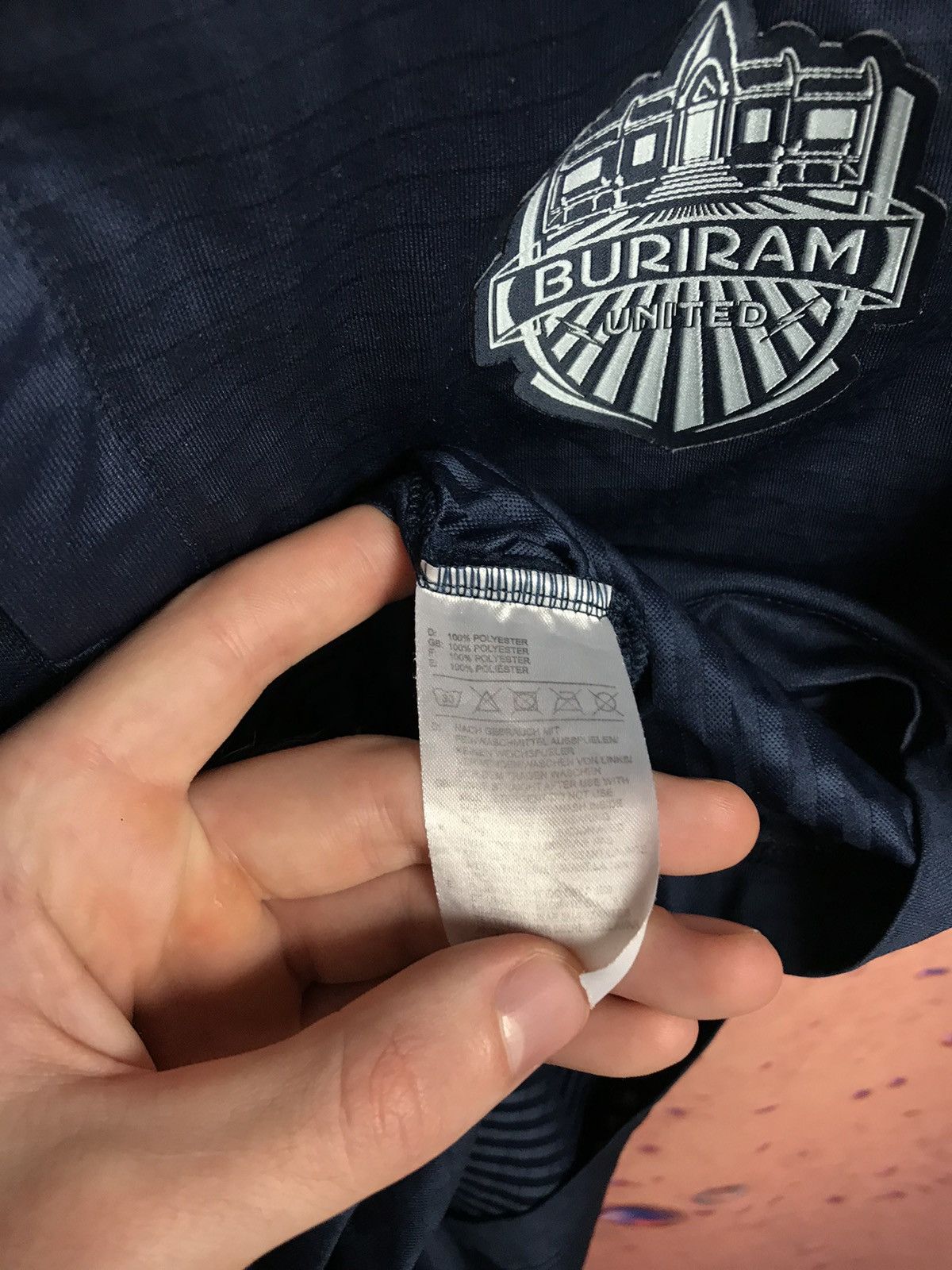 Vintage Buriram streetwear soccer jersey Size US S / EU 44-46 / 1 - 7 Thumbnail