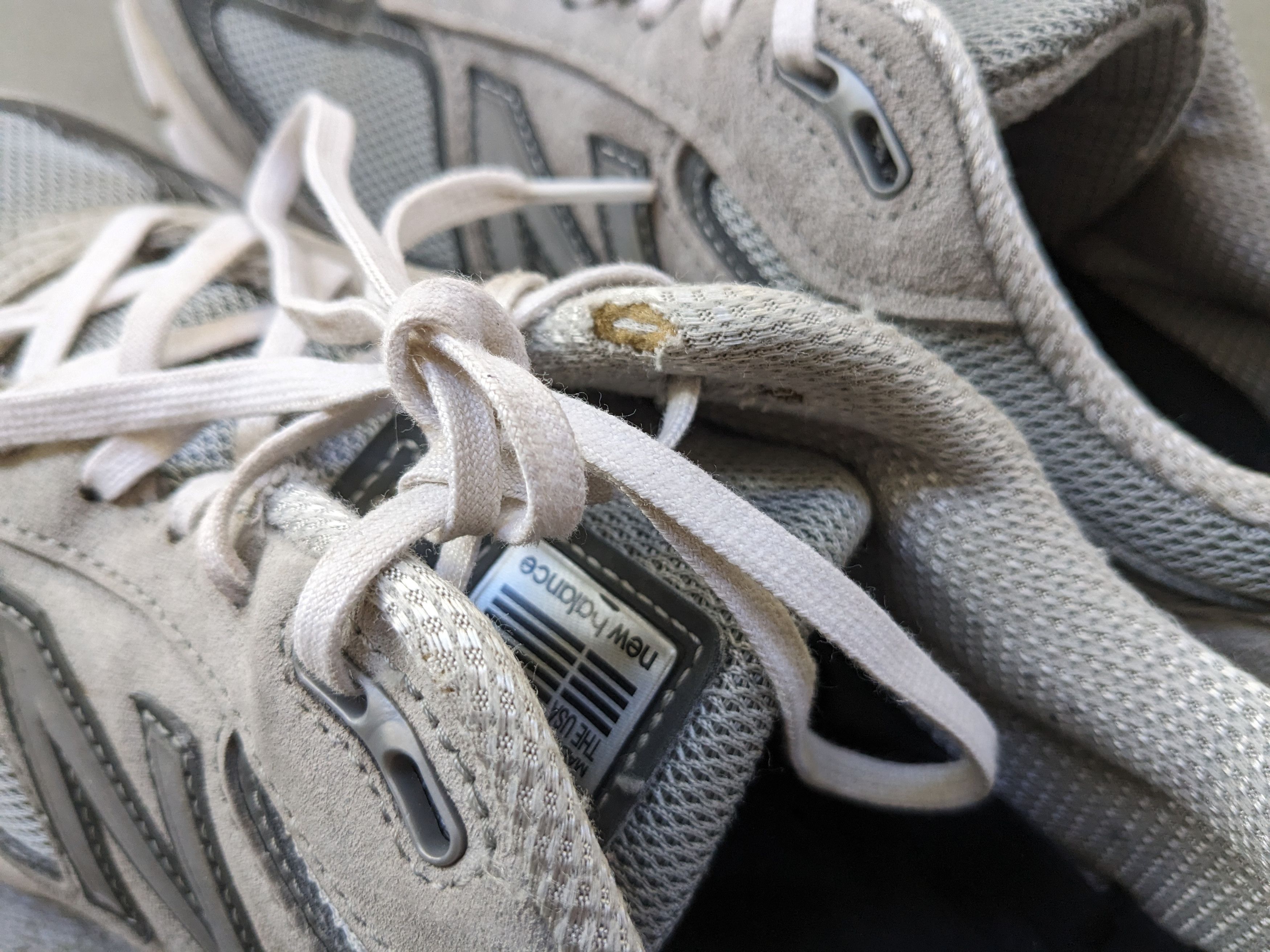 New Balance New Balance 990V4 12 D Gray Suede Castlerock M990GL4 Size US 12 / EU 45 - 14 Thumbnail