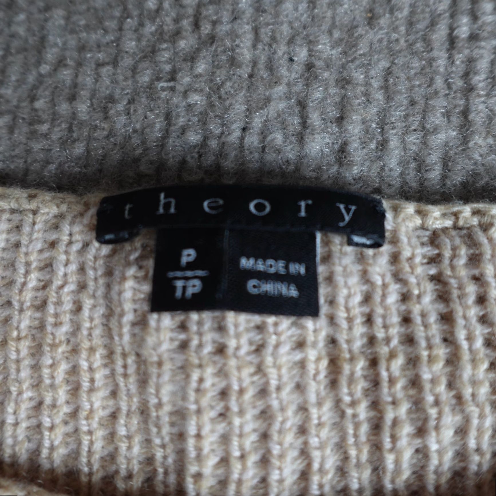 Theory Theory Womens Sweater S Beige Striped 100% Cashmere Pullover Knit Casual Winter Womens Size S / US 4 / IT 40 - 7 Thumbnail