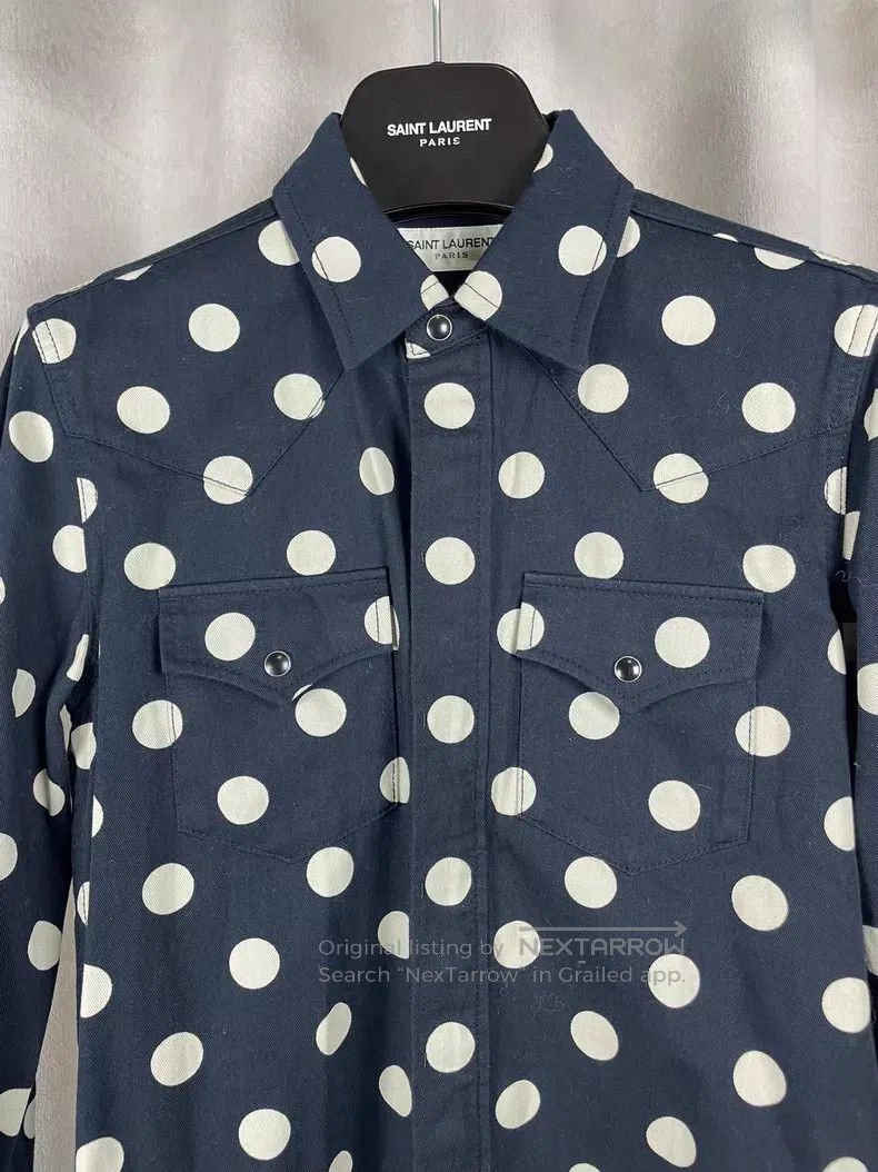 Saint Laurent Paris Saint Laurent Paris Cat Eye扣 Polka Dot Denim Shirt i Size US XS / EU 42 / 0 - 3 Thumbnail