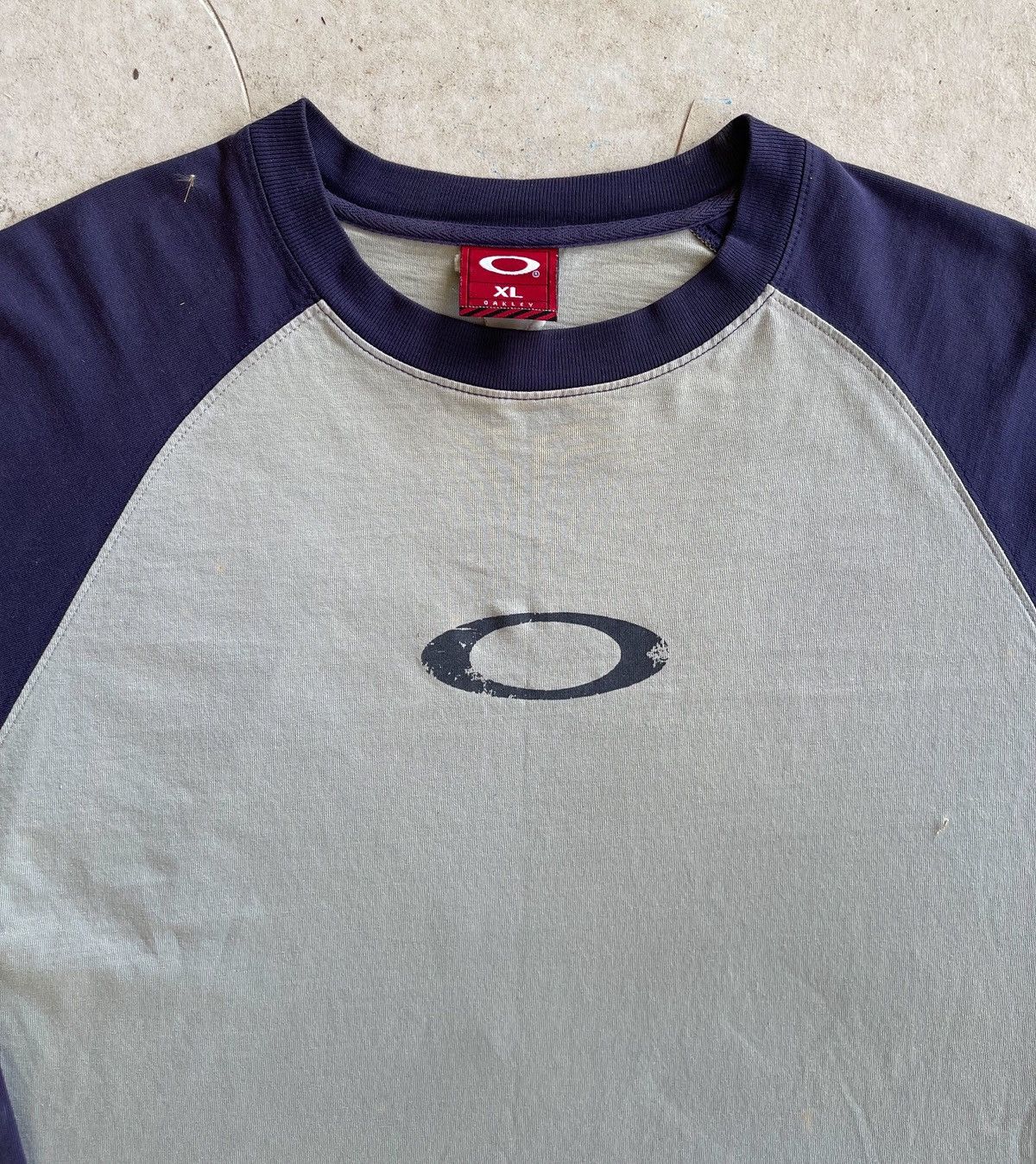Oakley Oakley 2000s Vintage Longsleeve – Rare Items! Size US XL / EU 56 / 4 - 2 Thumbnail