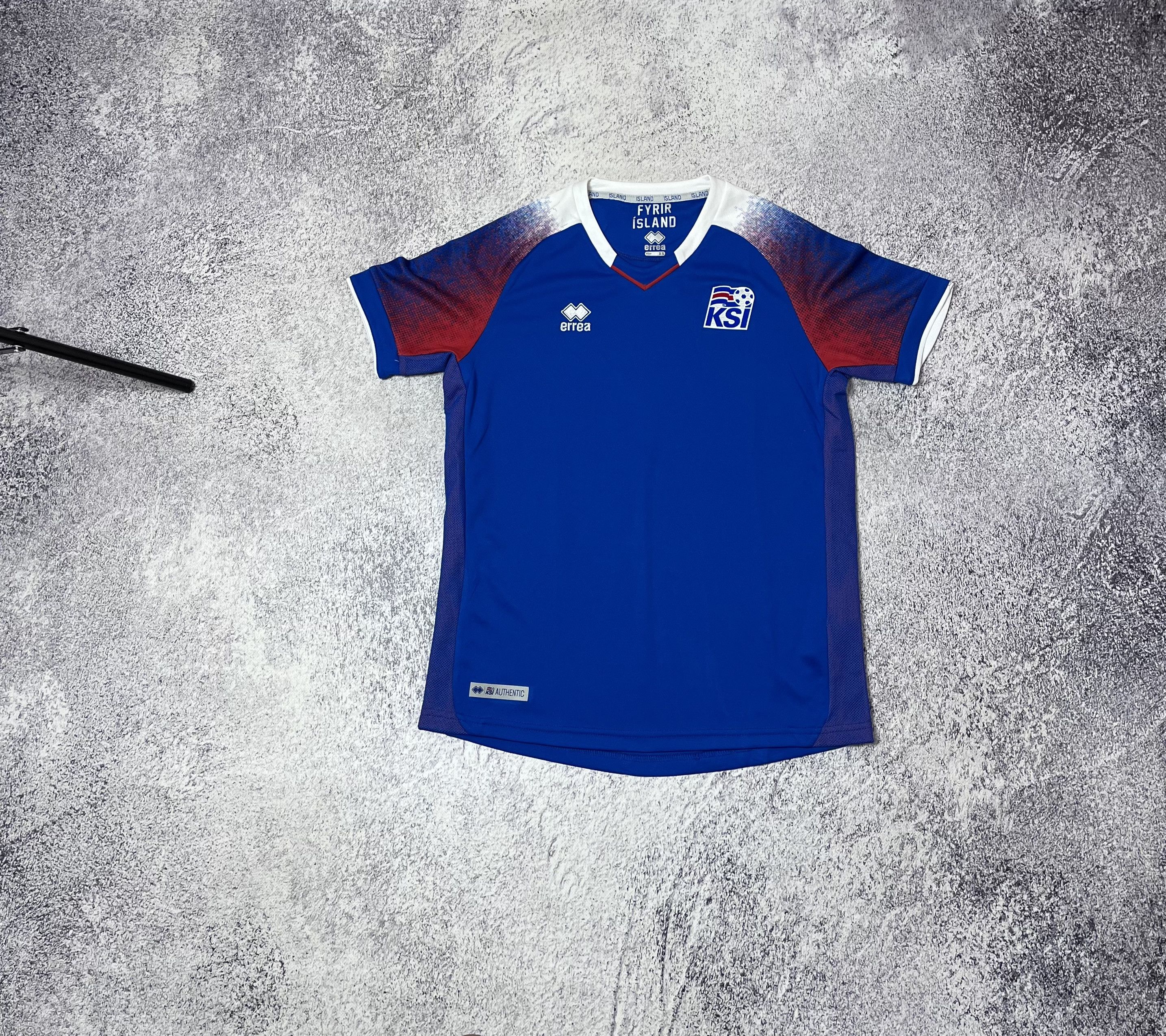 Errea Men soccer jersey Iseland KSI size Xs errea sport Size US XS / EU 42 / 0 - 1 Thumbnail