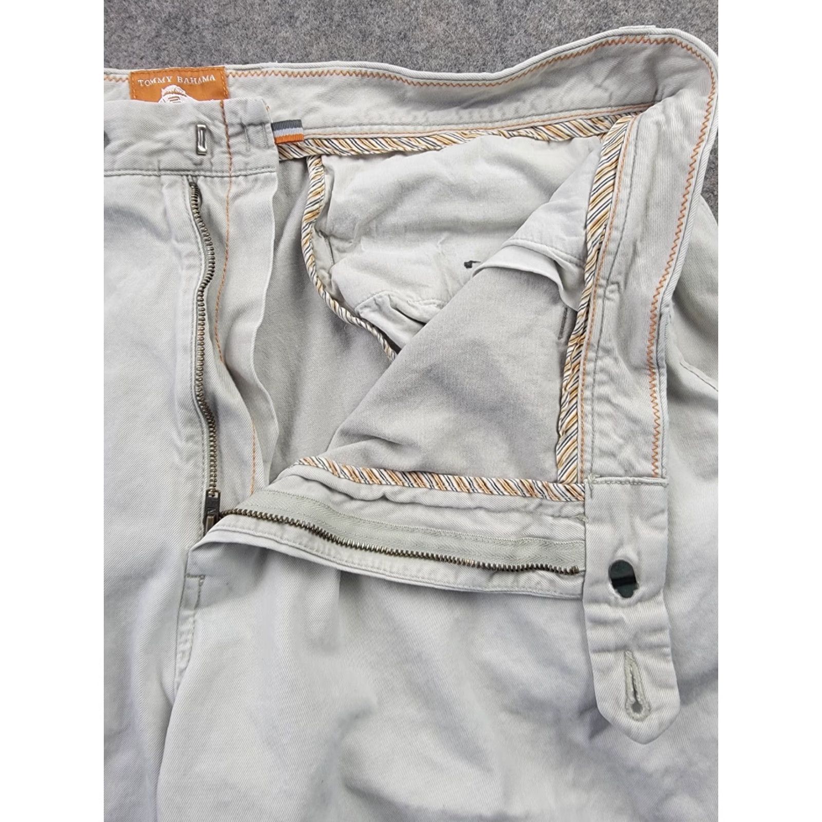 Tommy Bahama Tommy Bahama Shorts Mens 38 Beige 100% Pima Cotton 10'' Inseam Casual Beach Size US 38 / EU 54 - 4 Thumbnail