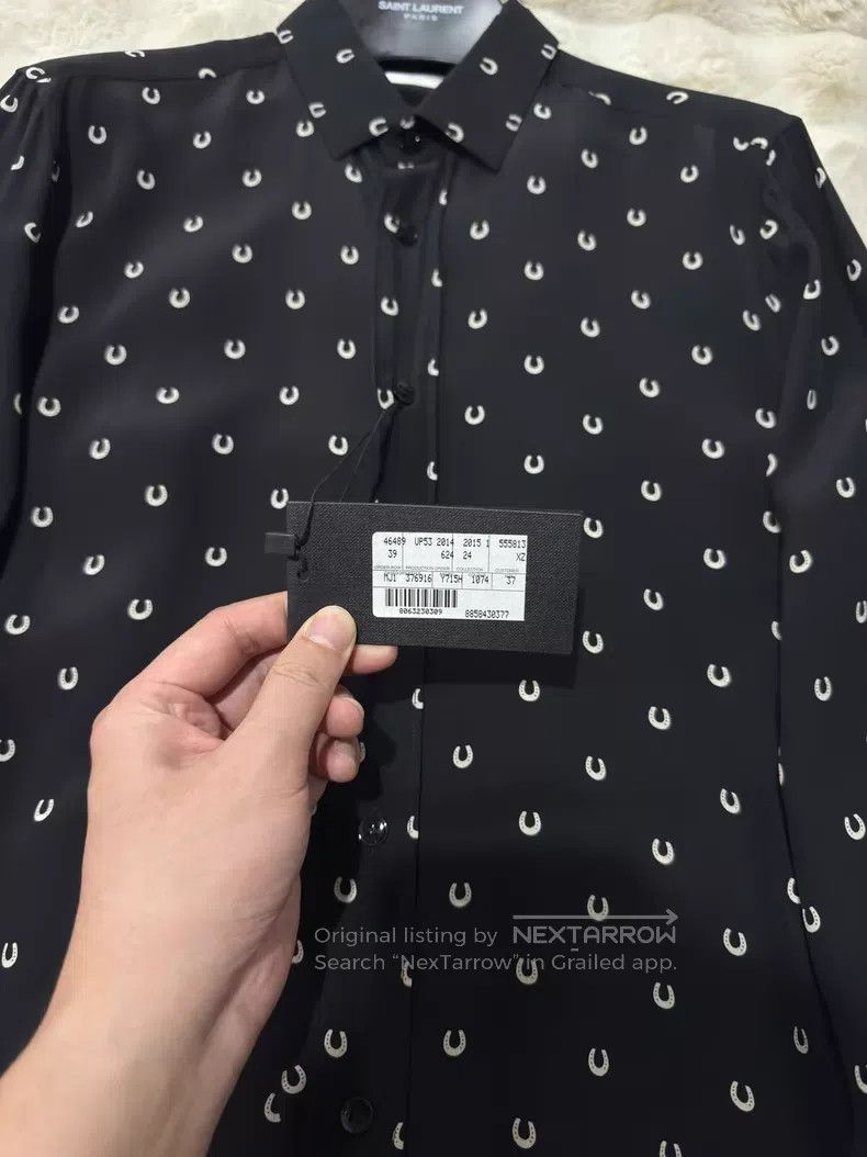 Saint Laurent Paris Saint Laurent Paris Size 37 Horseshoe Silk Shirt i Size US XS / EU 42 / 0 - 3 Thumbnail