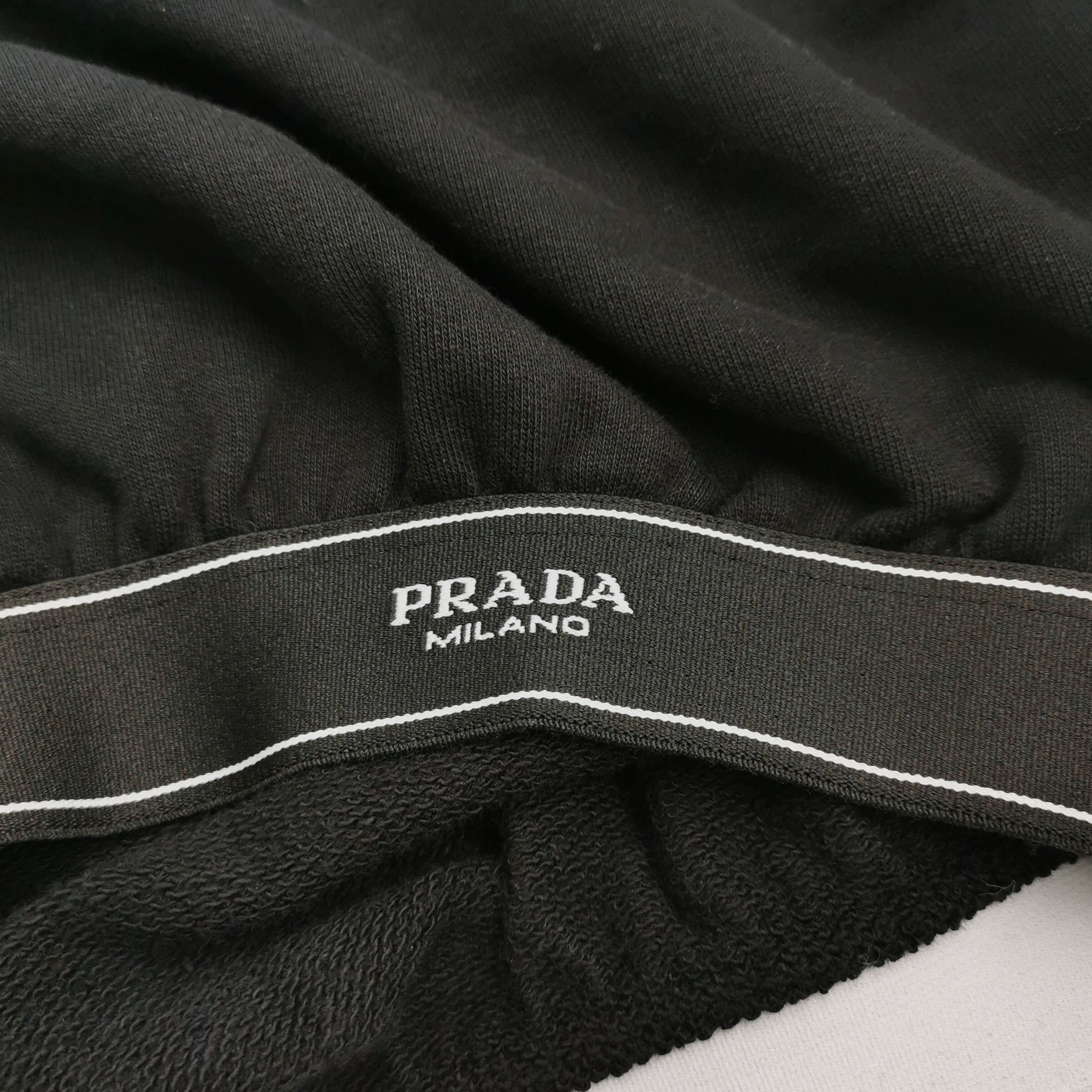 Prada Prada Cotton Logo Round Neck Top in Black . Size S / US 4 / IT 40 - 3 Thumbnail