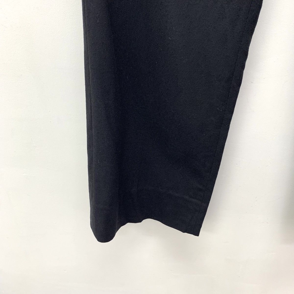 Armani Armani Black Wool Casual Pants K26WX Size US 34 / EU 50 - 5 Thumbnail