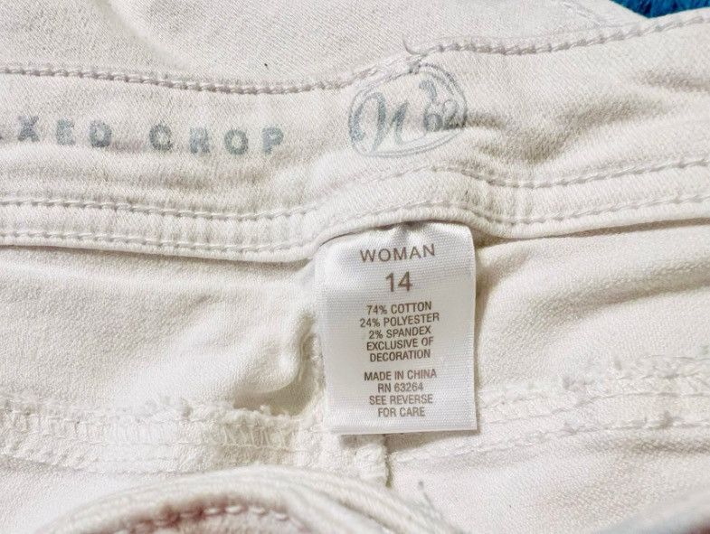 Other W62 Woman Signature Fit Relaxed Crop White Jeans – Size 14 Size 36" / US 14 / IT 50 - 3 Thumbnail