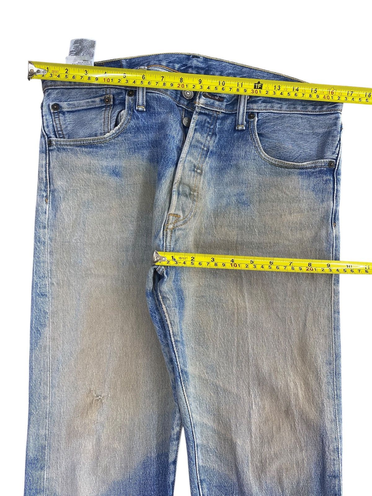 Levi's Vintage Levi’s Faded Blue Wash Style Straight Cut Jeans Size US 33 - 5 Thumbnail