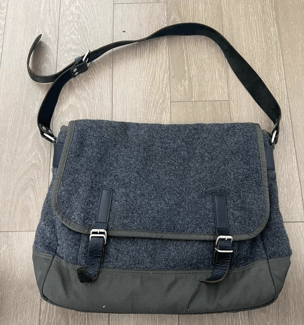 Comme Des Garcons Messenger Bag | Grailed