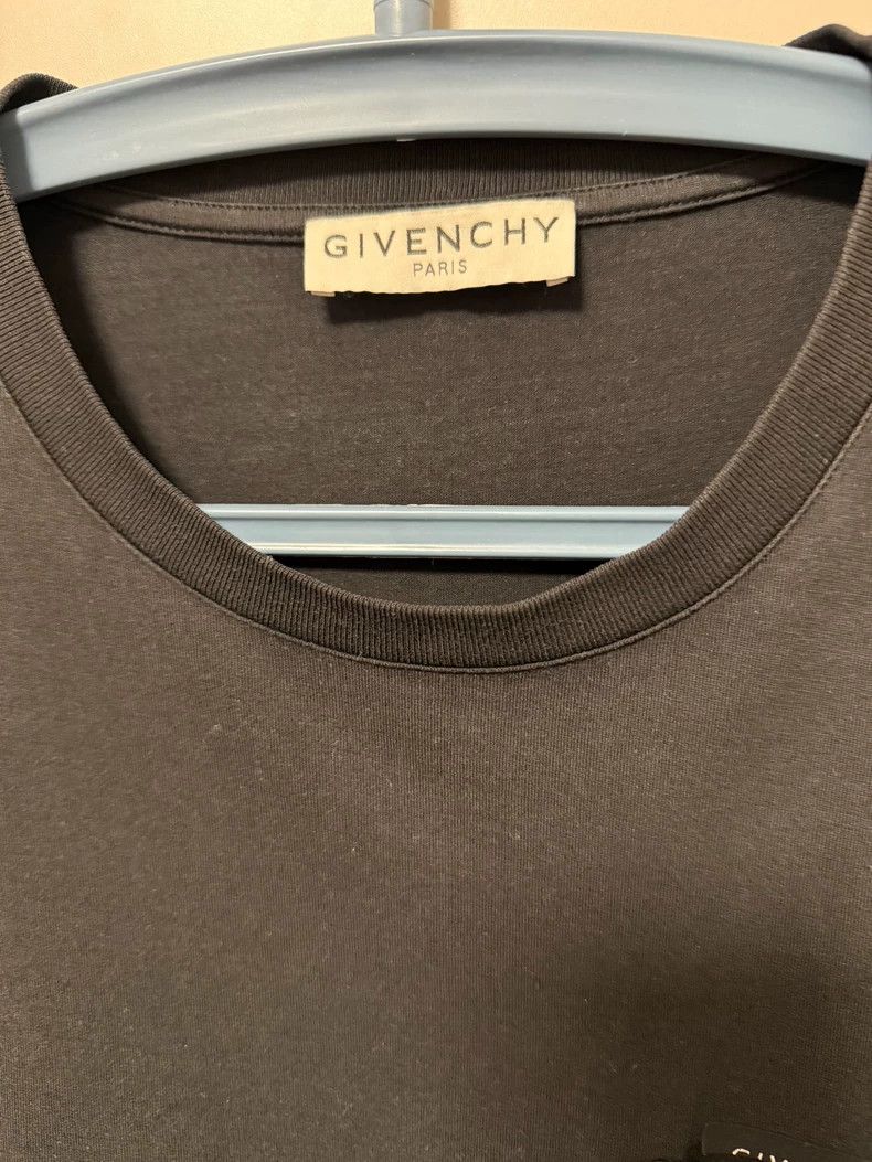 Givenchy Short Sleeve T-Shirt, Size L