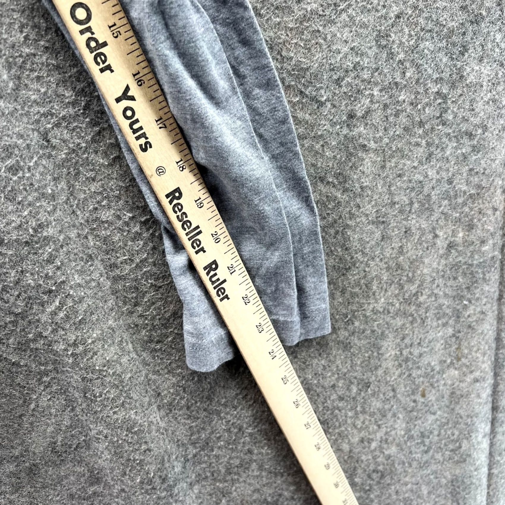 TravisMathew VINTAGE Travis Mathew Shirt Mens Medium Heather Gray Long Sleeve Crewneck Fleece Tee Size US M / EU 48-50 / 2 - 5 Thumbnail