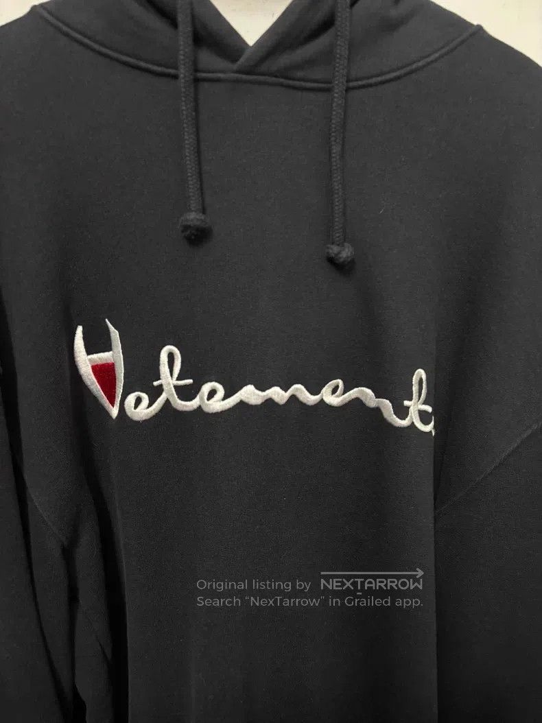 Vetements VETEMENTS Hooded Sweatshirt Black Size US M / EU 48-50 / 2 - 3 Thumbnail