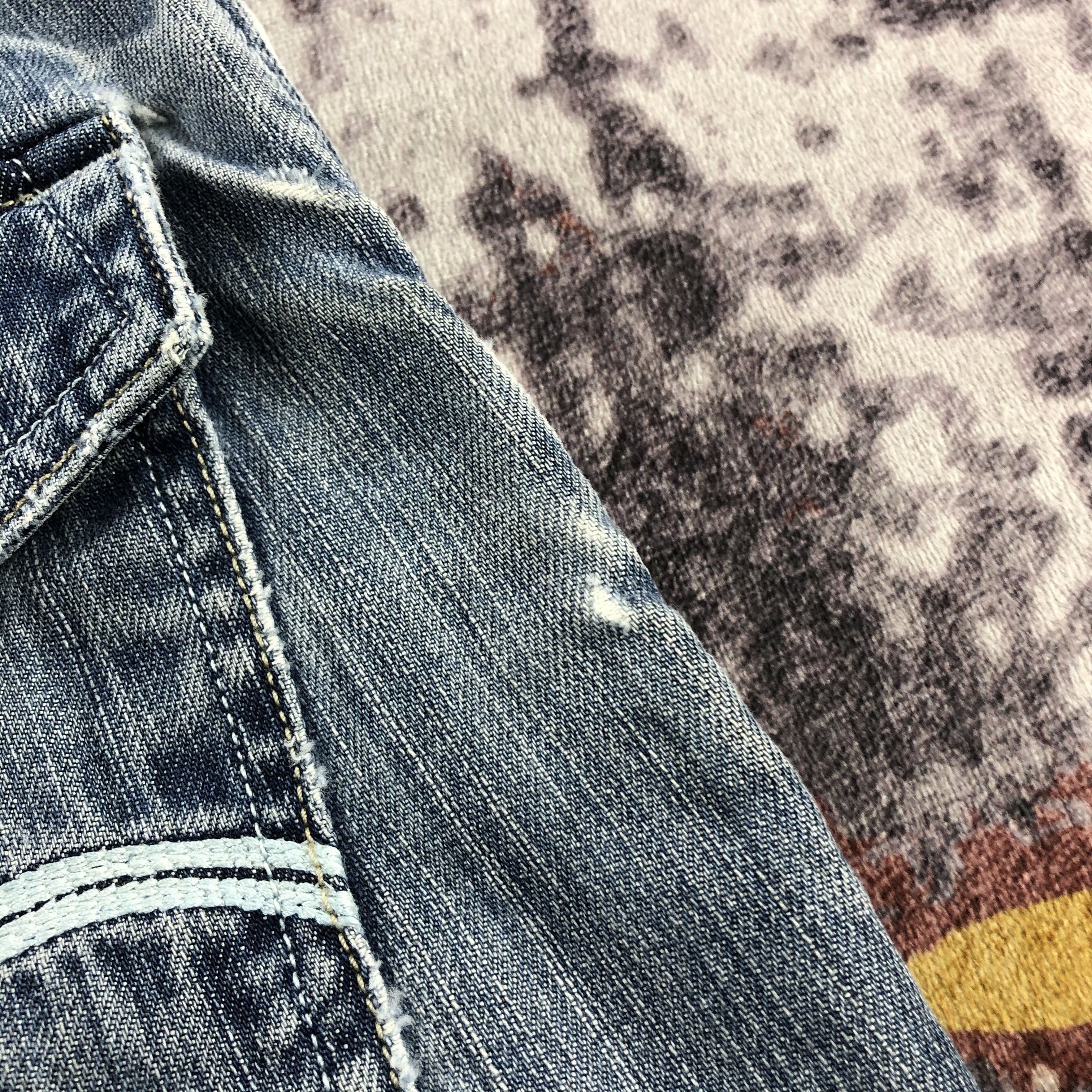 Levi's × Vintage Vintage Blue Wash Levis 569 Jeans-JM2942 Size US 34 / EU 50 - 8 Thumbnail