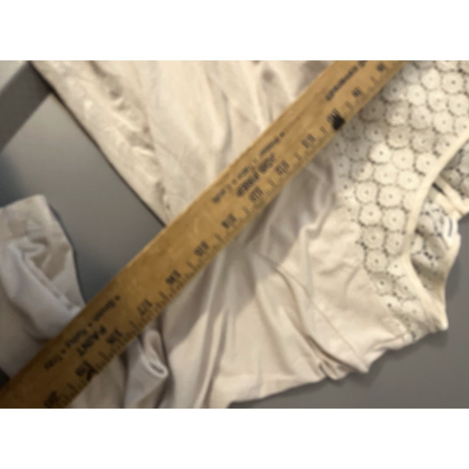 Club Monaco Club Monaco Womens Shirt XS Ivory Knit Long Sleeve 3/4 Sleeve Pullover Blouse Silk Viscose Elastane Size XS / US 0-2 / IT 36-38 - 5 Thumbnail