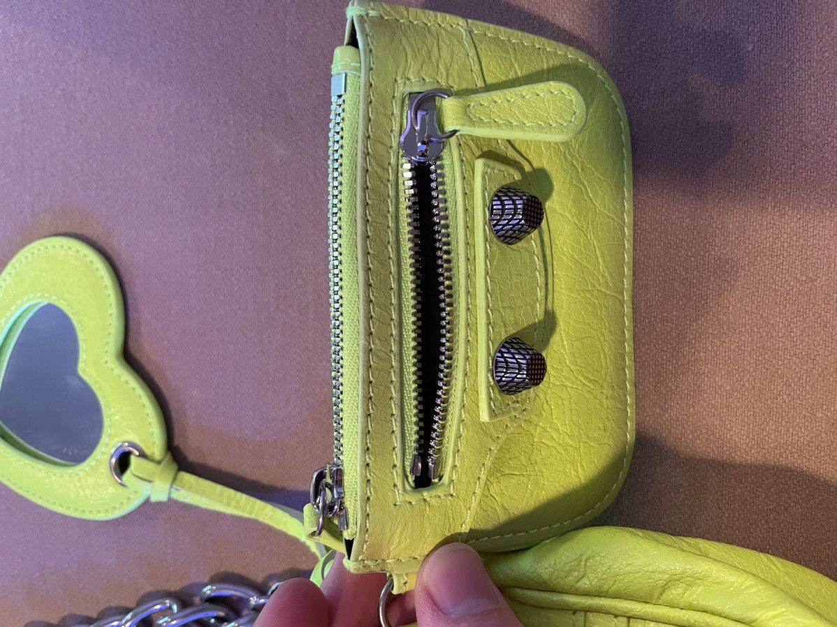 Balenciaga LE CAGOLE 8 B X8 W/C ARENA LAMB AS FLUO YELLOW Size ONE SIZE - 8 Thumbnail