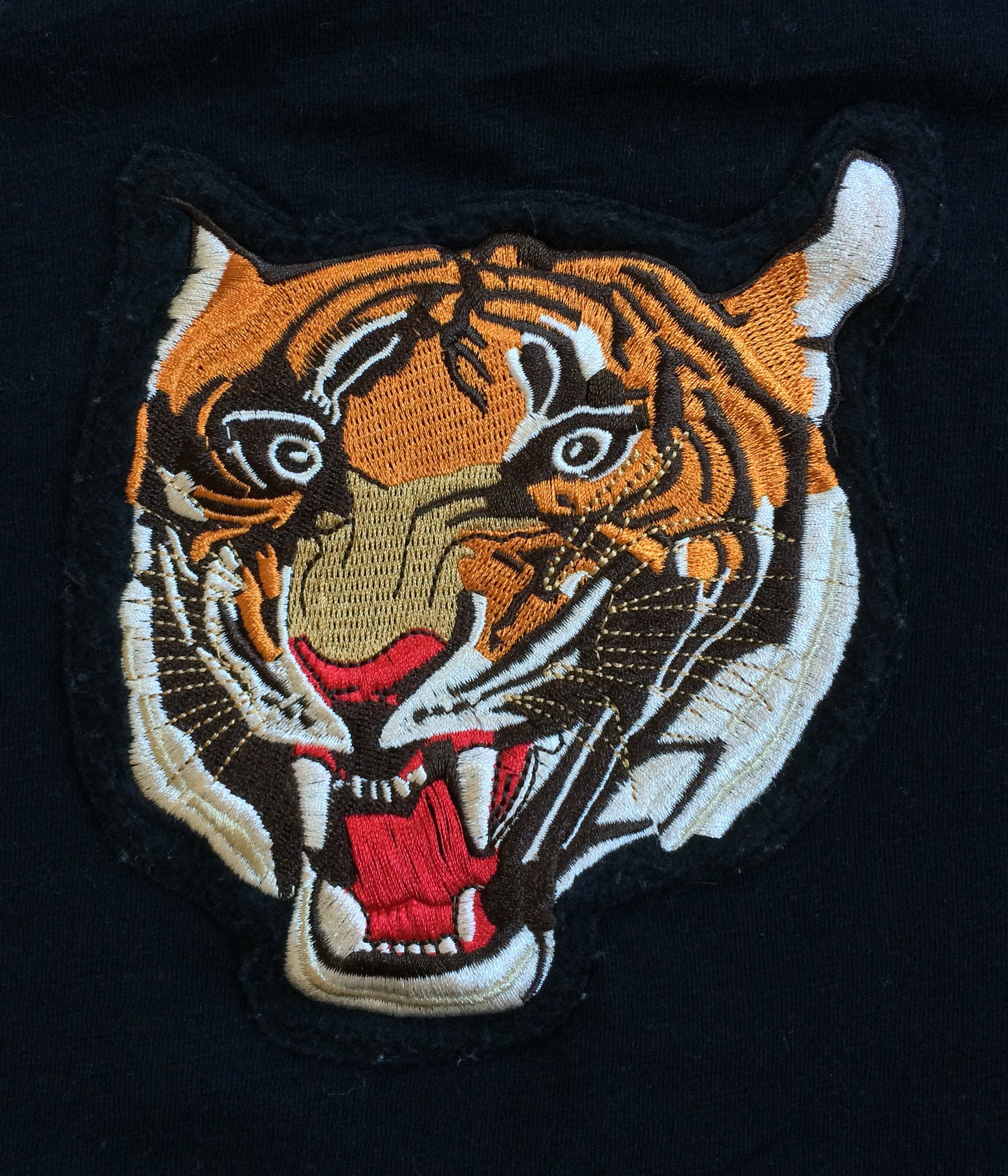 Polo Ralph Lauren Vintage Polo Ralph Lauren Tigers Embroidered T-Shirt Size US XL / EU 56 / 4 - 3 Thumbnail