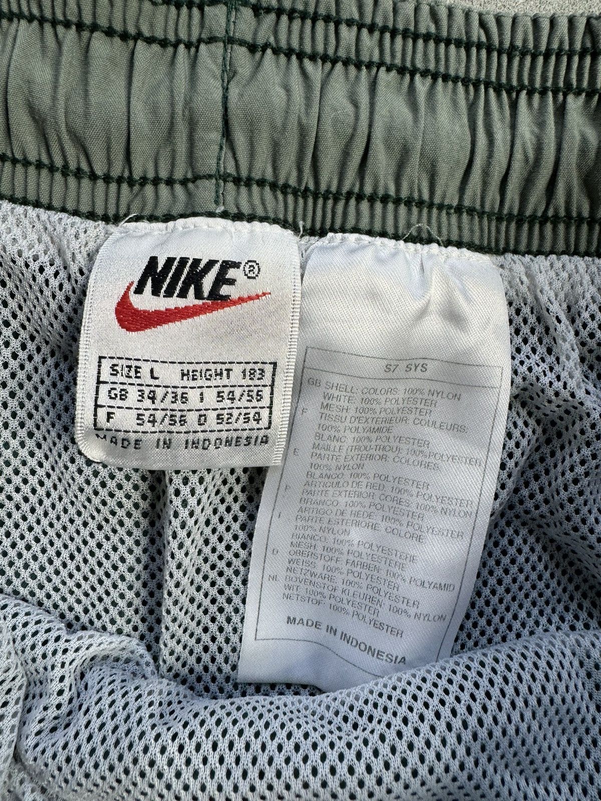Nike × Vintage Vintage 90s Nike Embroidered Swoosh Shorts L Rare Size US 34 / EU 50 - 4 Thumbnail