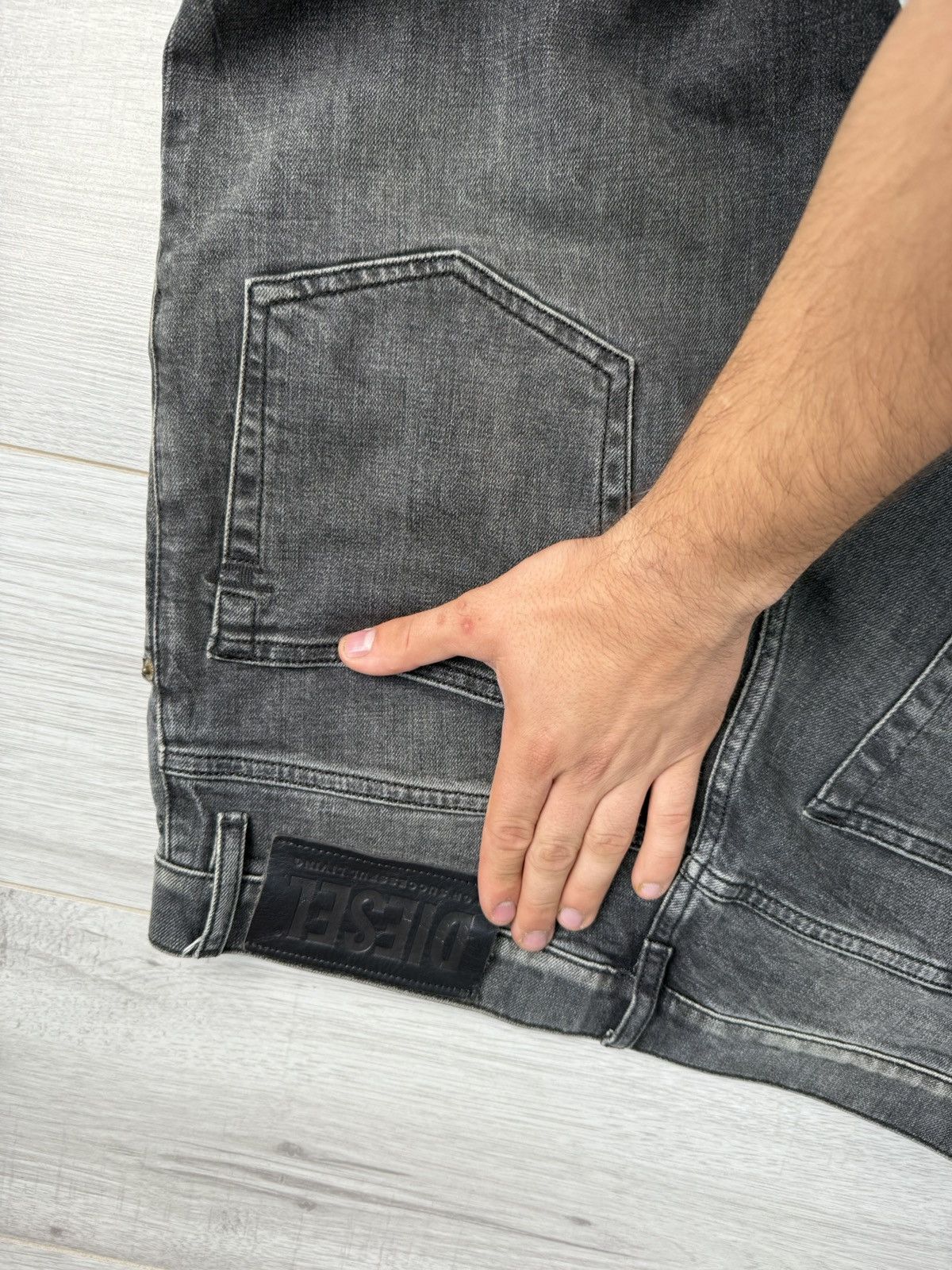Diesel Diesel black jeans Size US 30 / EU 46 - 11 Thumbnail