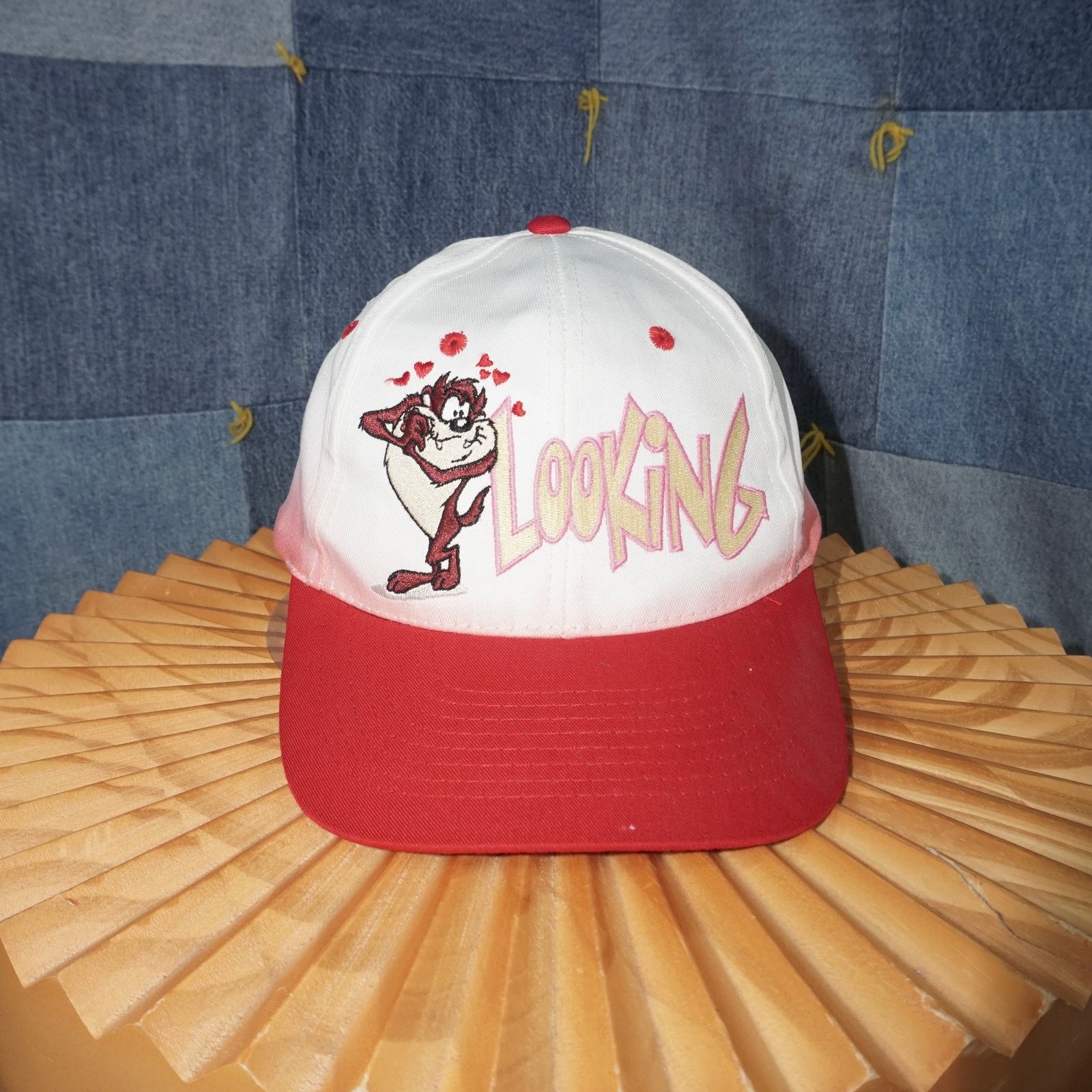 Warner Bros OSFA - Vintage Y2K Tasmanian devil hearts TAZ Embroider hat Size ONE SIZE - 1 Thumbnail