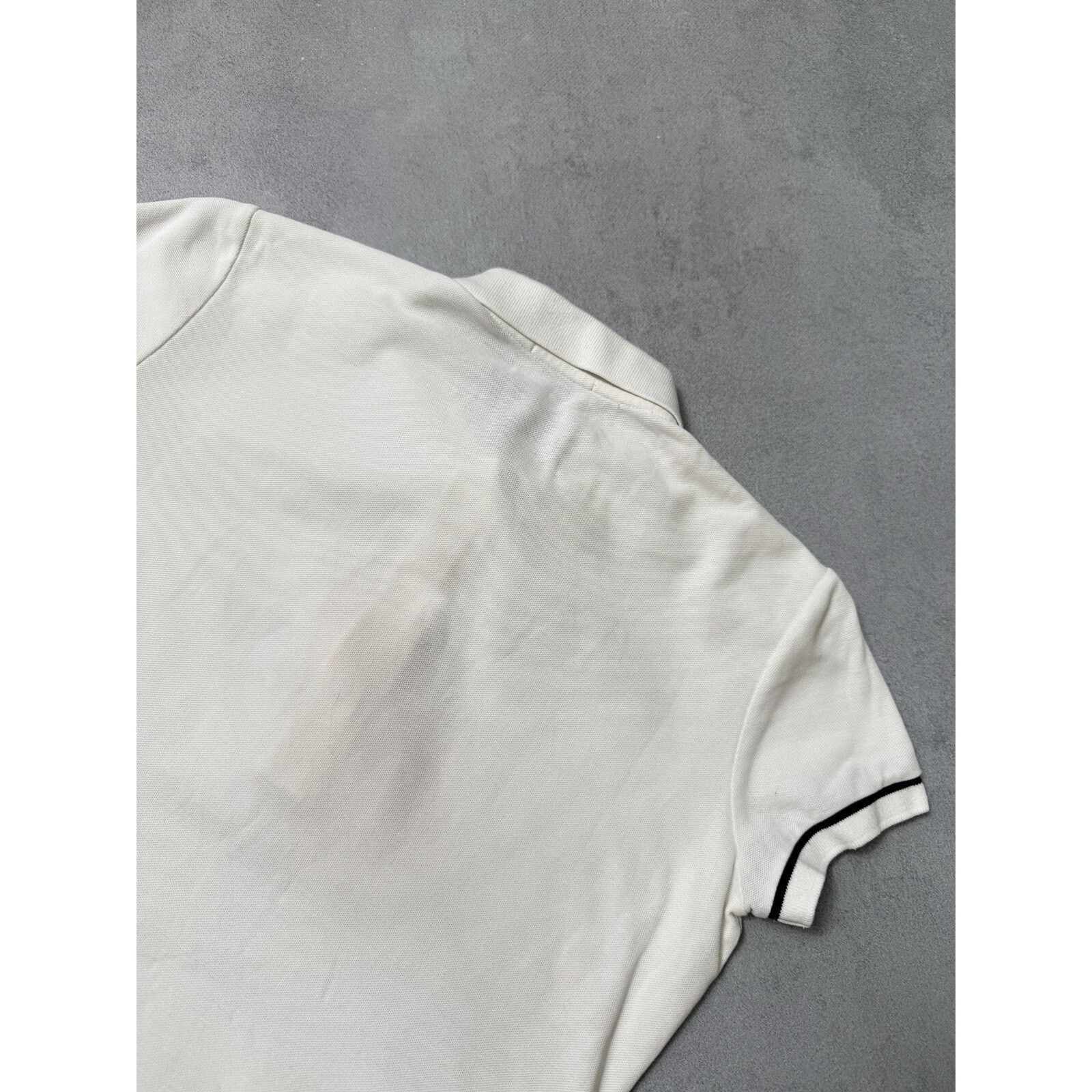 Moncler Moncler Women Polo T Shirt Collar Logo Size S White Size S / US 4 / IT 40 - 14 Thumbnail